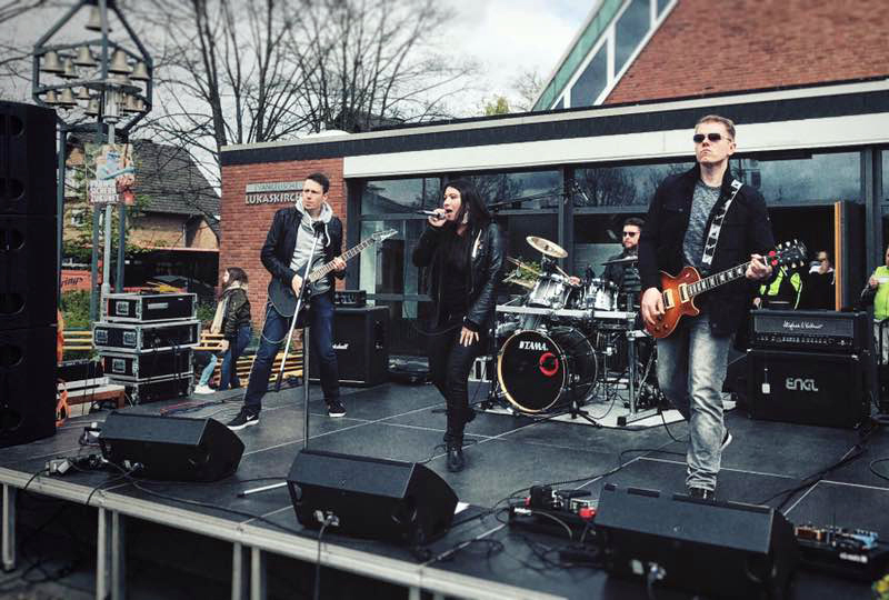 Kaarst single